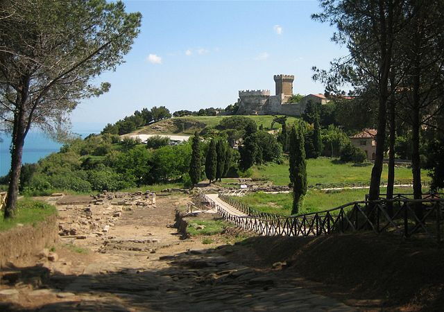 Populonia acropolis
