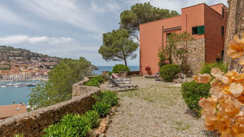 Villa Fior di Roccia, exterior