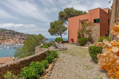 Villa Fior di Roccia, exterior