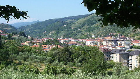 Pescia town
