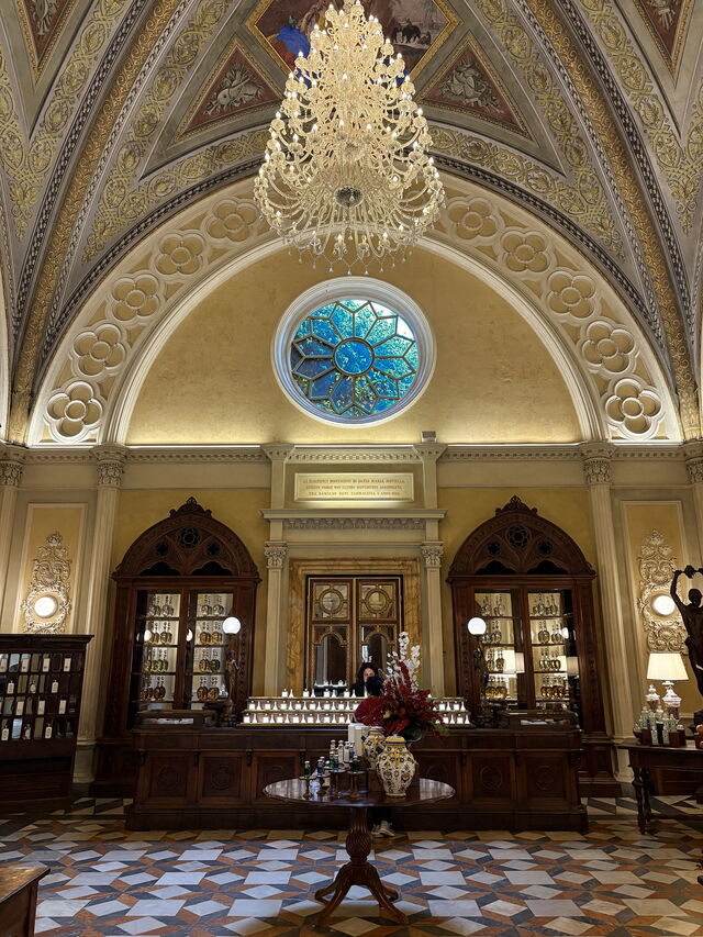 Officina Profumo-Farmaceutica di Santa Maria Novella