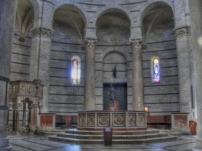 Pisa Baptistery, interior