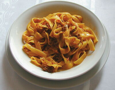 Fettuccine with ragù sauce