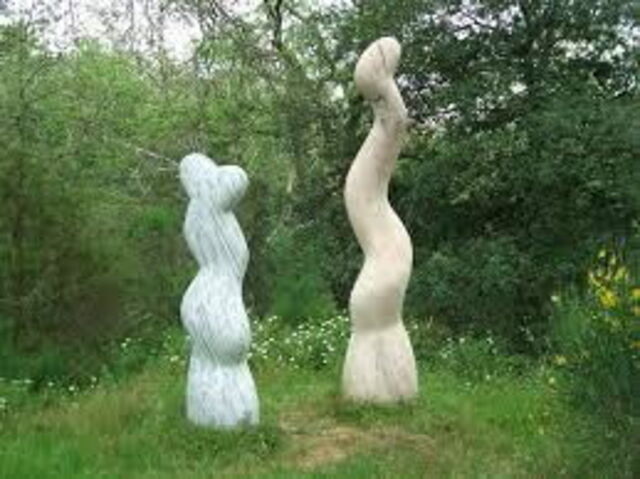 marble sculpture Chianti park