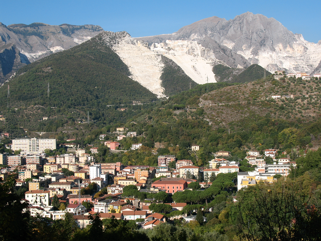 Towns and mountains of Carrara