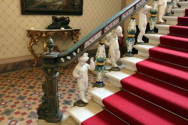 Villa Mimbelli, interior