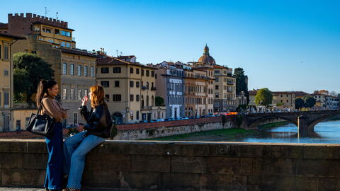 Along the Arno, Florence