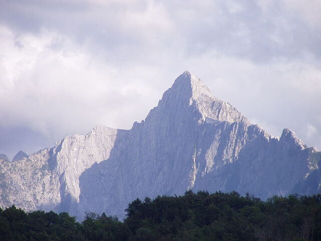 view of apuan alps