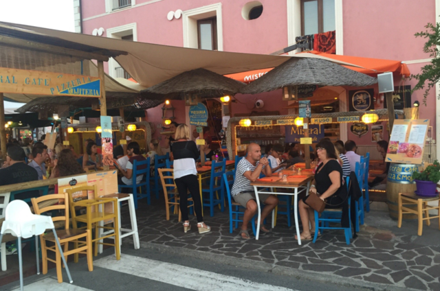 Mistral Cafe