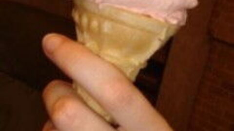 Strawberry ice cream