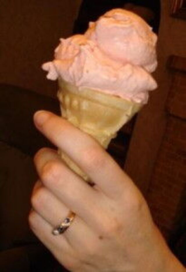 Strawberry ice cream