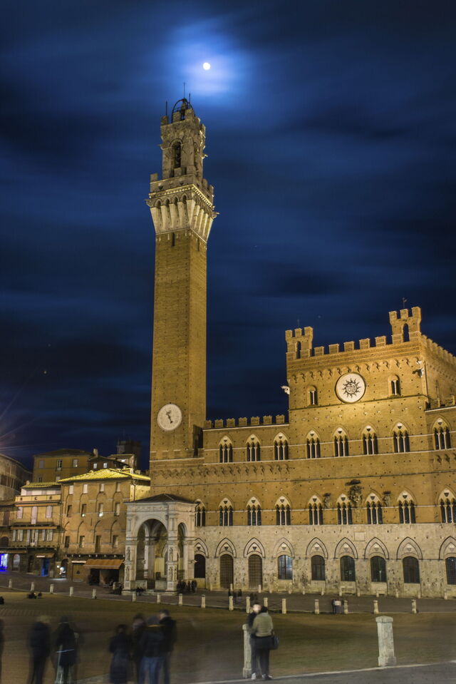 Siena by night