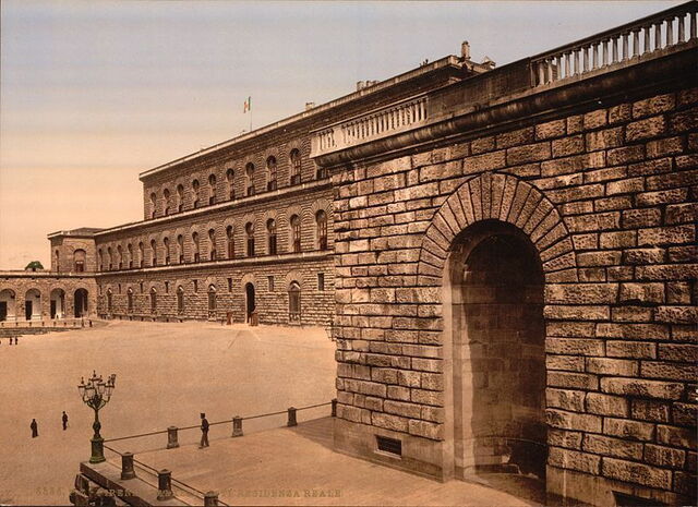 Old photo of Pitti Palace