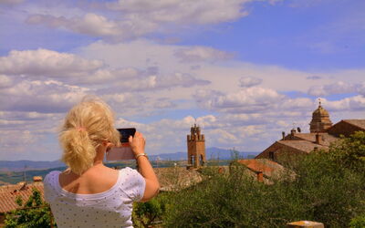A tourist in Montalcino