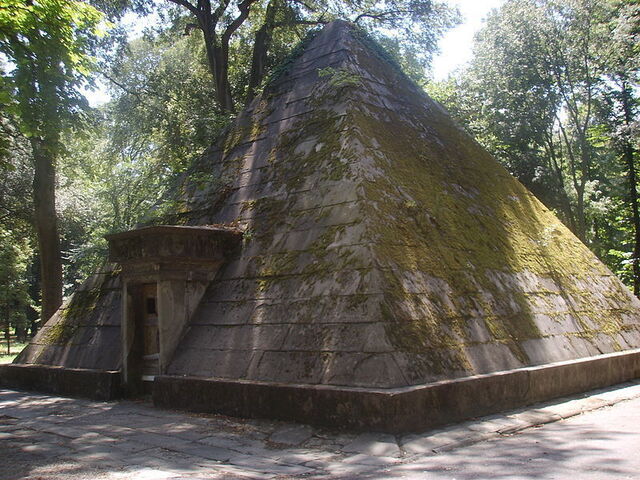 Cascine Park pyramid