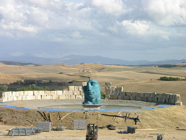 Front view of teatro del silenzio