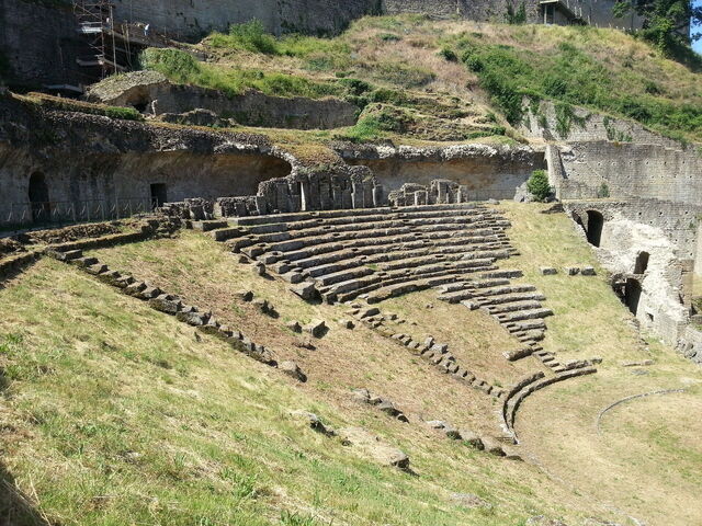 Roman theatre, Volterra