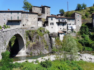Bridge in Piazza al Serchio