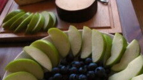 Tuscan Cheese and Fruit