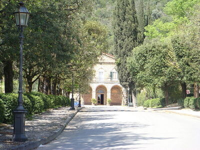 Monsummano Terme's Grotta Giusti entrance