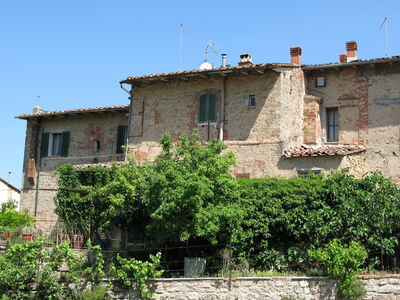Asciano town buildings