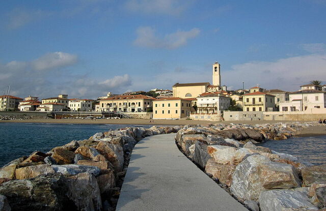 Coastline of San Vincenzo