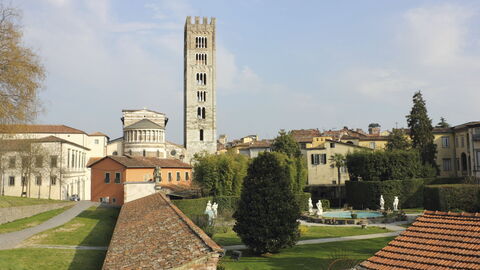 Lucca Historical enter