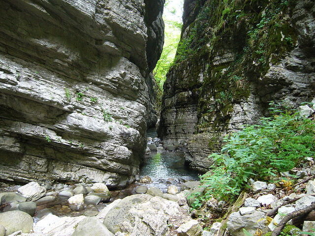 Enjoy canyoning through narrow gorges
