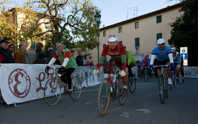 L'Eroica, cyclists