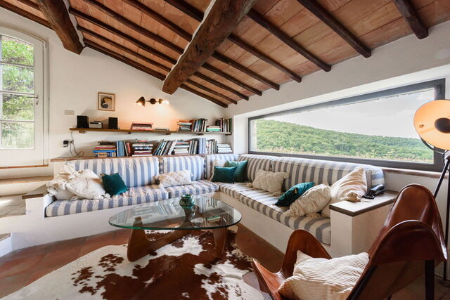 Villa Poggio La Croce, living room