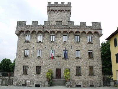 Palazzo in Firenzuola