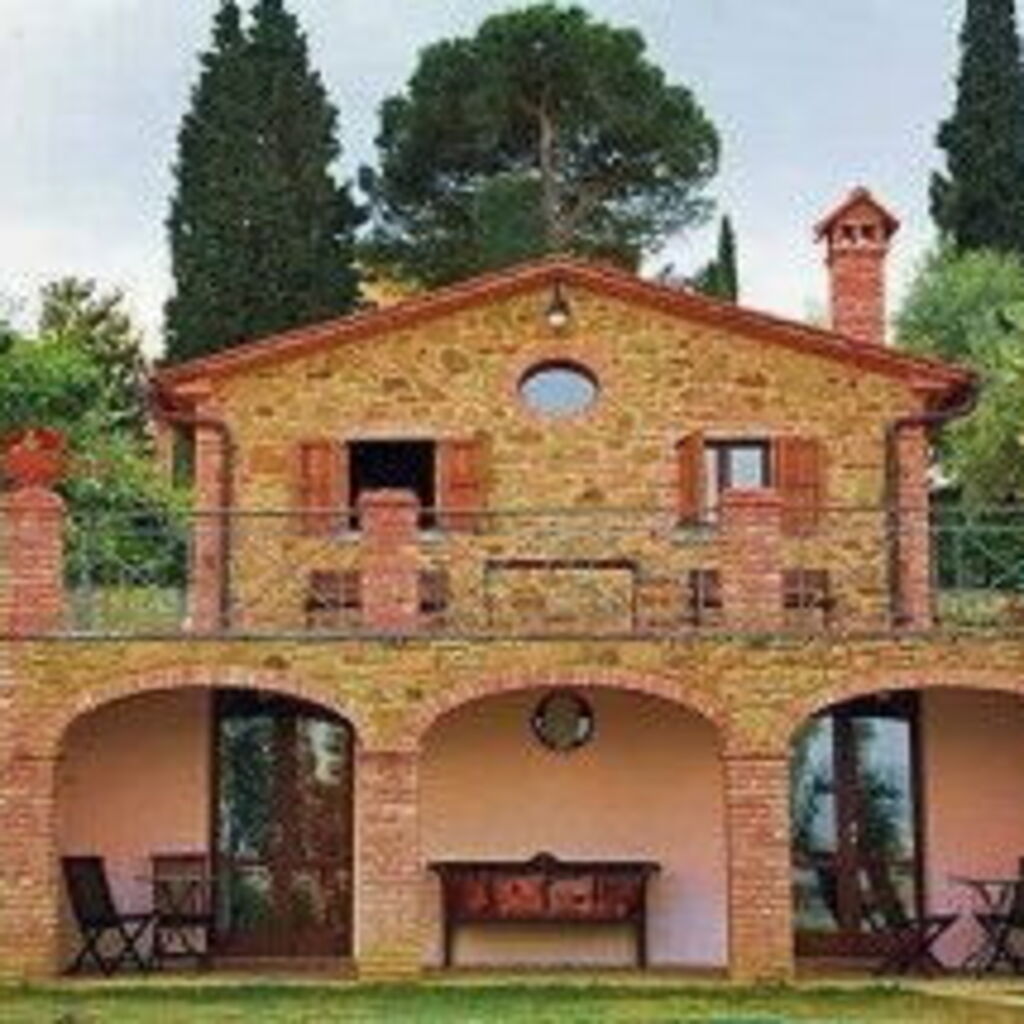 Tuscany Villas Staff