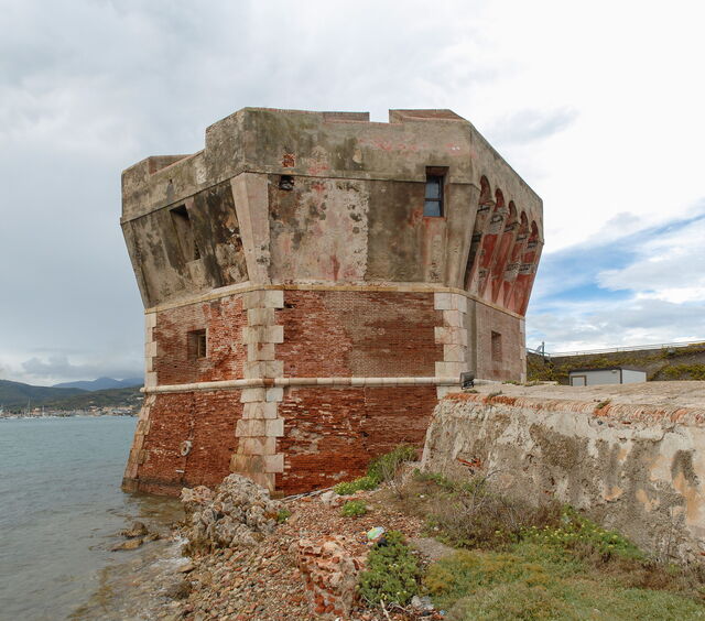 linguella tower
