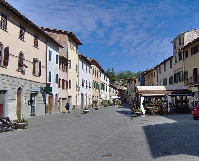 main street in gaiole in chianti
