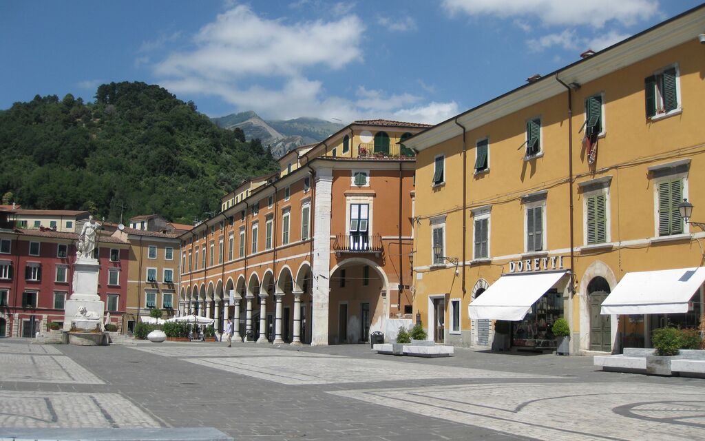 Piazza Alberica, Carrara, Tuscany