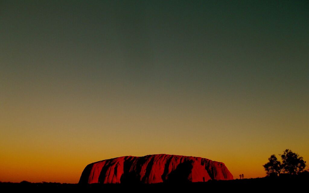 Sundower at Uluru