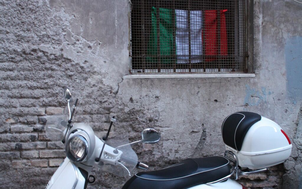 Vespa in Rome