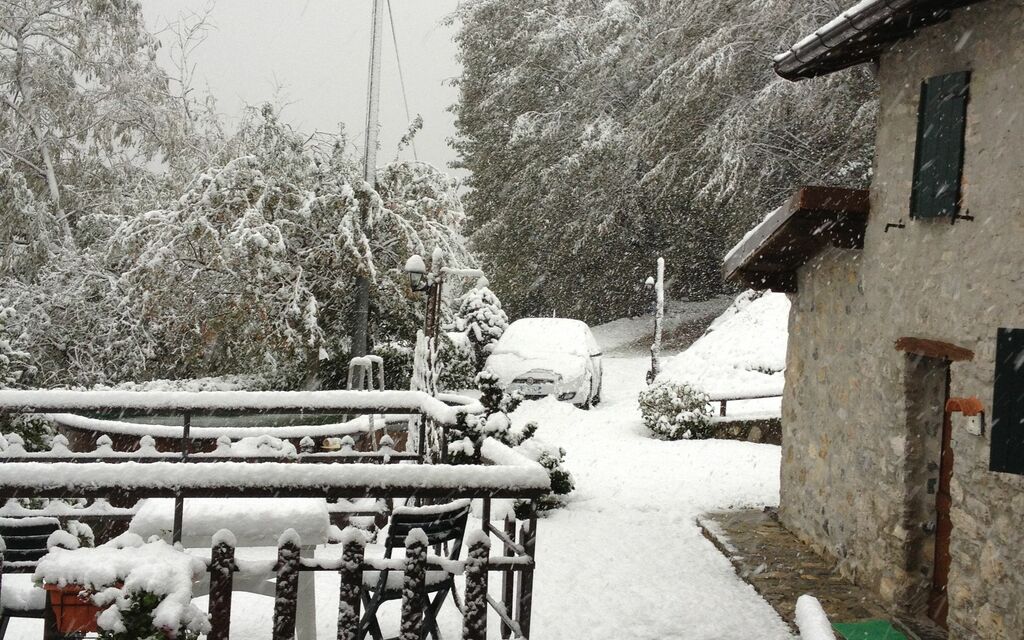 Snow in Pascoso in October 2012