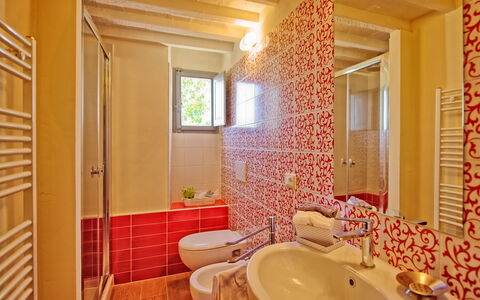 Villa Marietta: Room, Bathroom, Property, Interior Design, House, Real Estate, Building, Home, Curtain, Architecture