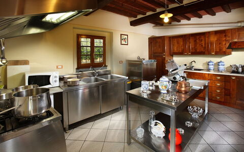 Sughera Villa: Countertop, Room, Property, Kitchen, Building, Interior Design, Furniture, House, Cabinetry, Floor