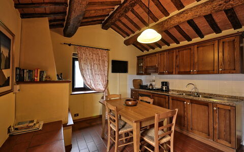 Accommodation:&nbsp;Violetta