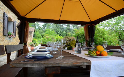 Villa Flora: Property, Table, Room, Patio, Furniture, Building, House, Home, Shade, Interior Design