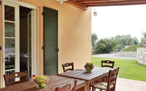 Santo Stefano 10: Property, Room, Building, Furniture, House, Real Estate, Porch, Interior Design, Table, Home