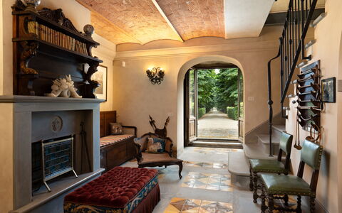 Villa Paola: Furniture, Interior Design, Wall, Flooring, Wood, Floor, Lighting, Living Room, Chair, Home