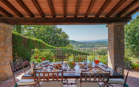 Villa San Lorenzo: Property, Building, House, Real Estate, Porch, Patio, Room, Furniture, Villa, Estate