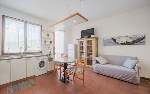 Accommodation:&nbsp;Villaggio 5 Terre 100.6