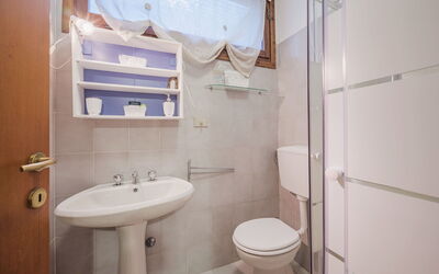 Accommodation:&nbsp;Villaggio 5 Terre 100.4