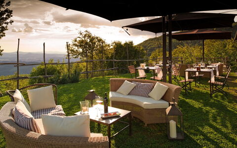 Villa Mandorlo: Plant, Furniture, Property, Table, Comfort, Shade, Chair, Outdoor Furniture, Lighting, Cloud