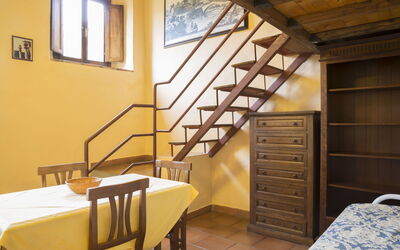 Accommodation:&nbsp;Belvedere 1