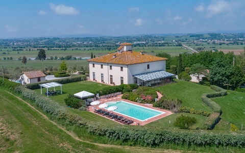 Villa Dei Michelangioli a Brolio: Property, Estate, Land Lot, Building, Aerial Photography, Rural Area, Photography, Bird'S-Eye View, Real Estate, Landscape